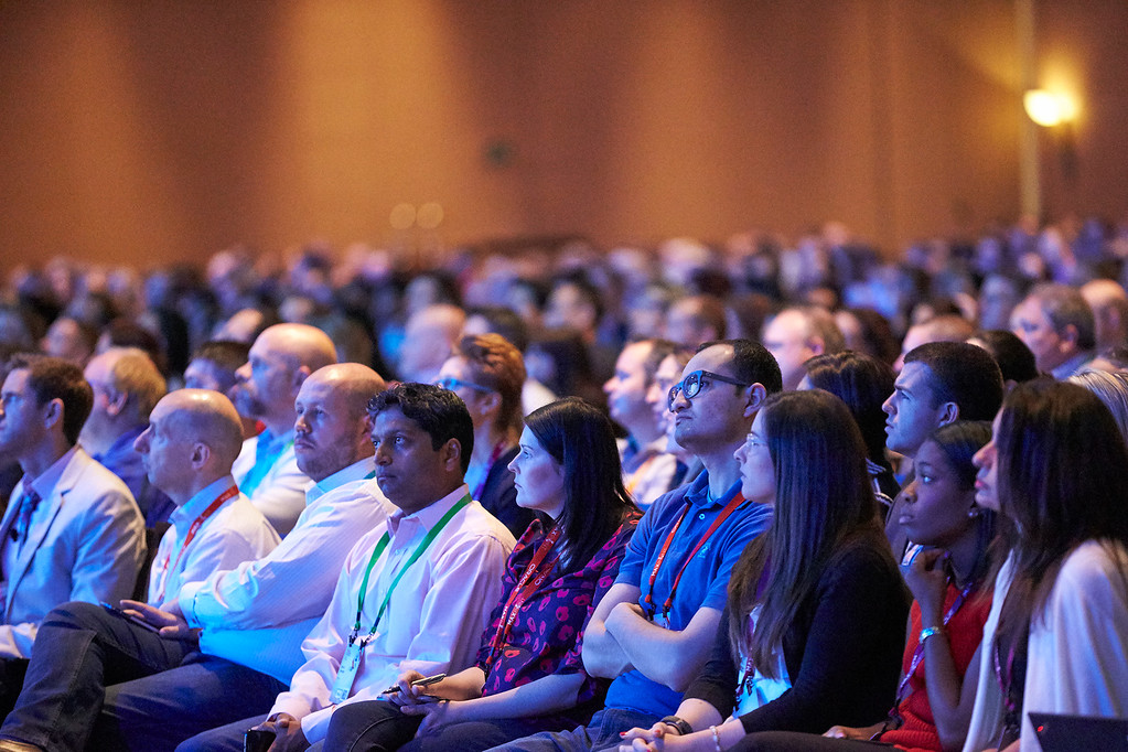 Oracle Modern CX 2017