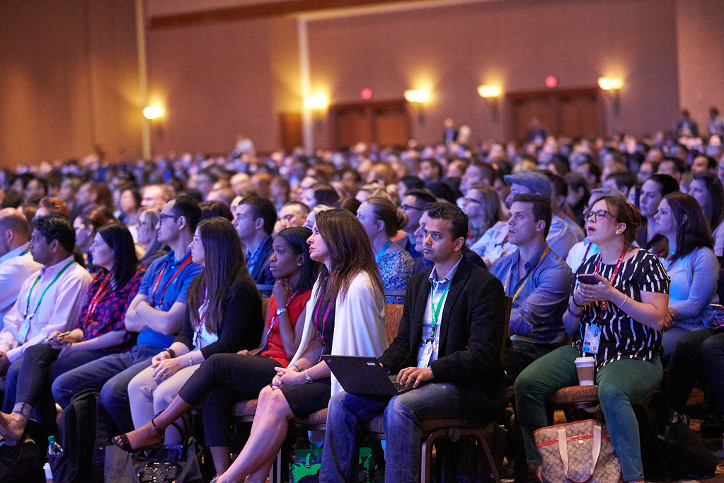 Oracle Modern CX 2017