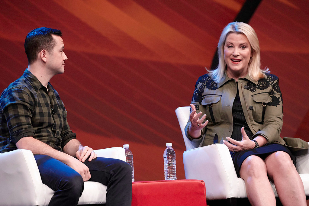 Oracle Modern CX 2017