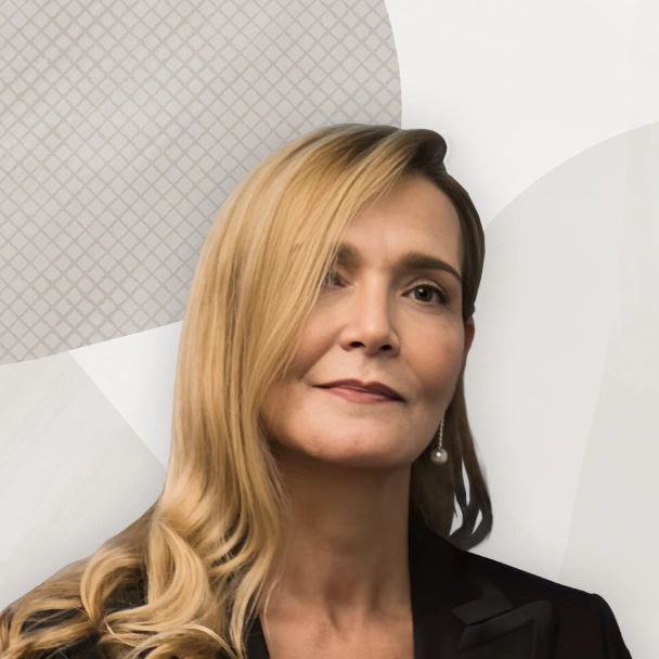 Carlota Alvarez headshot