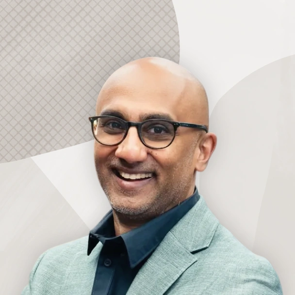 Chris Chelliah headshot