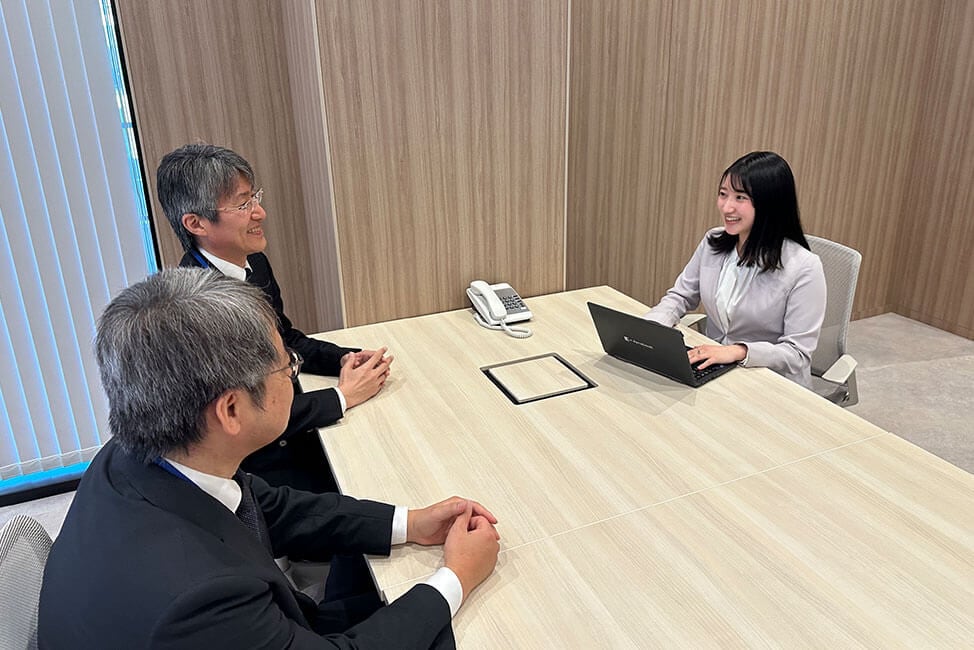 ガバメントクラウドの検討の際、どういった点を重視してCSPを検討・算定されたのでしょうか。 またOCIで実際に利用を始めて率直なご意見があればお願いいたします。