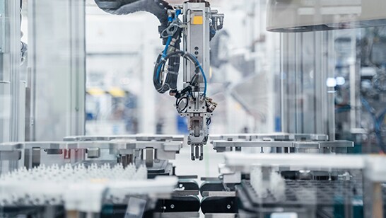 Améliorez la visibilité, la qualité et la productivité grâce à la fabrication intelligente