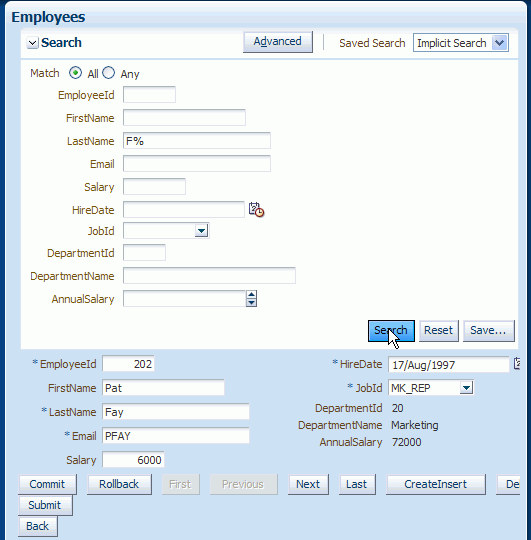 Queryページを実行したときの表示。LastNameフィールドにF%と入力され、Searchボタンにカーソルが合わせられていて、Pat Fayの従業員レコードが表示されています。