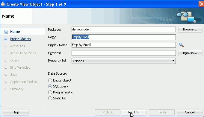 CreateView ObjectウィザードのStep 1。NameフィールドでEmpByEmailがハイライト表示されています。 カーソルはNext >ボタンに合わせられています。